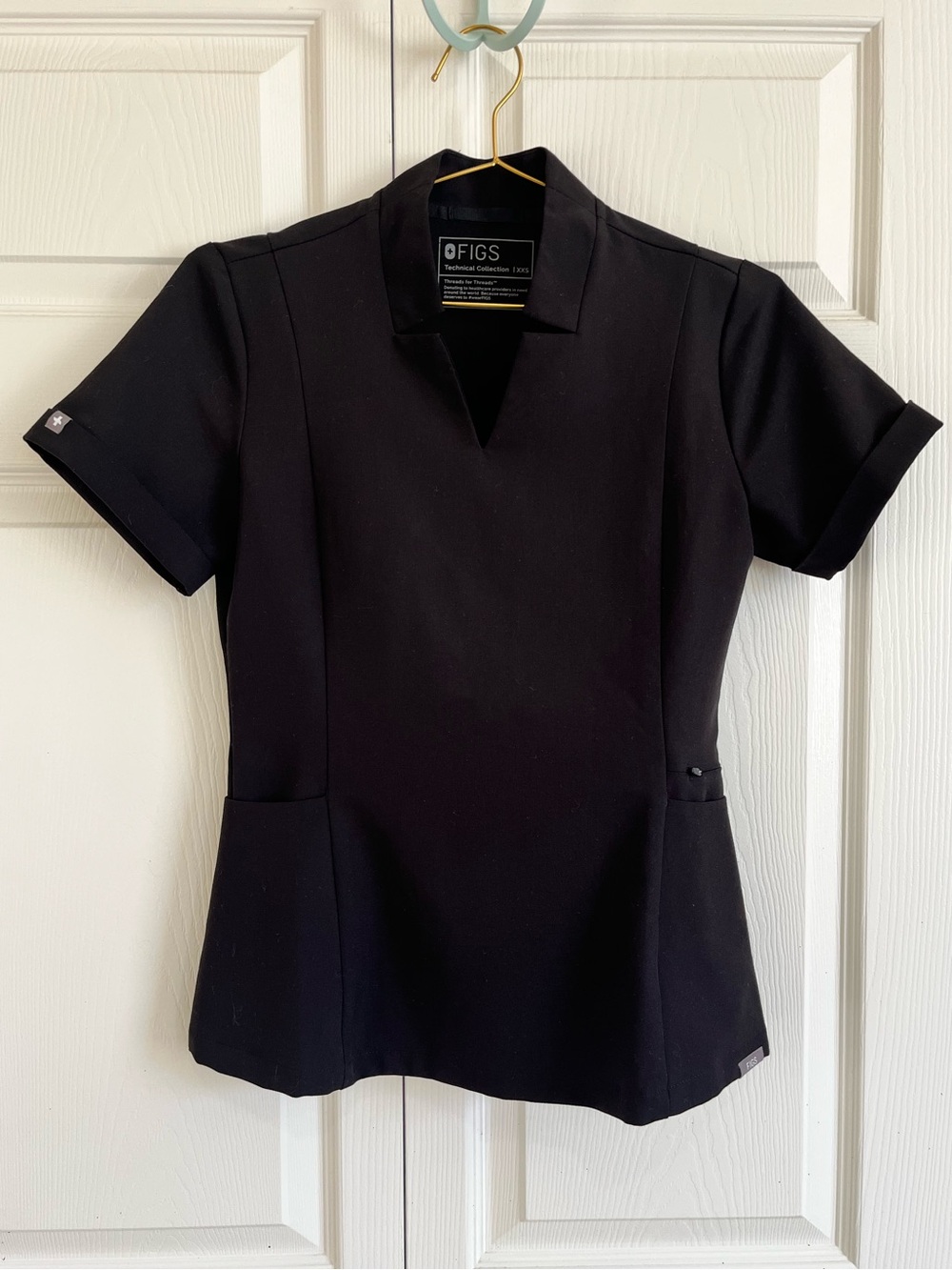 Figs Black Inala technical collection slim scrub top XXS.